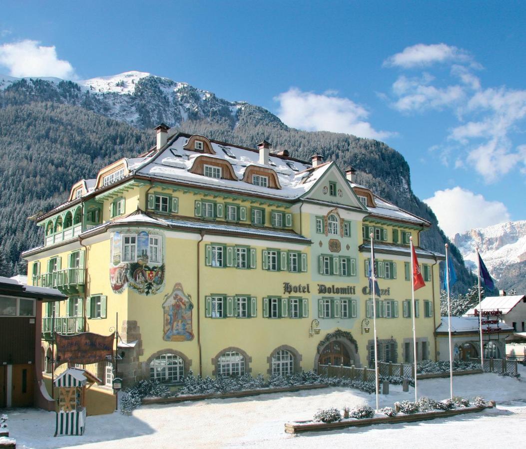 Hotel Dolomiti Schloss Каназей Екстериор снимка