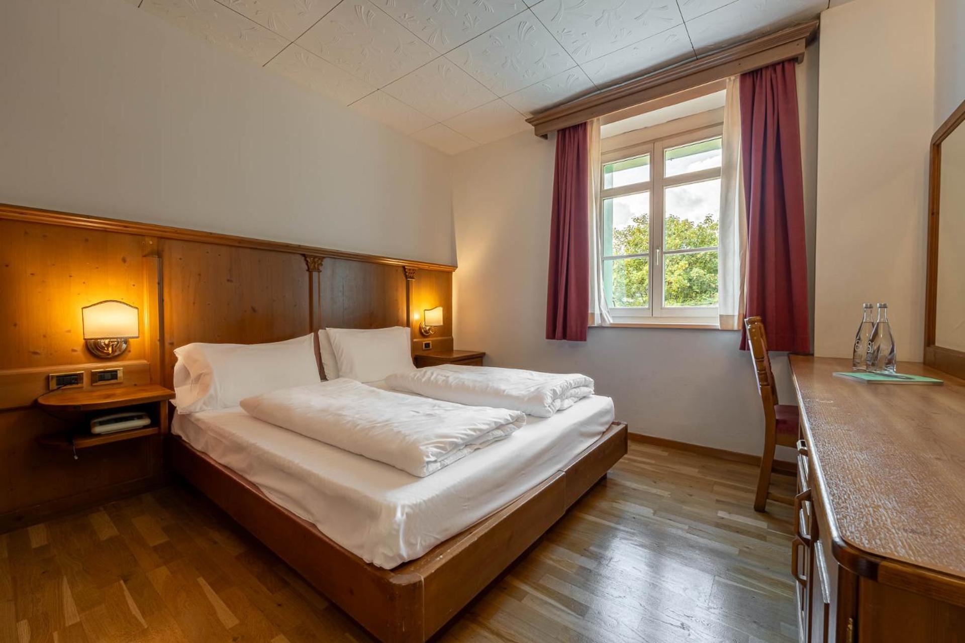 Hotel Dolomiti Schloss Каназей Екстериор снимка