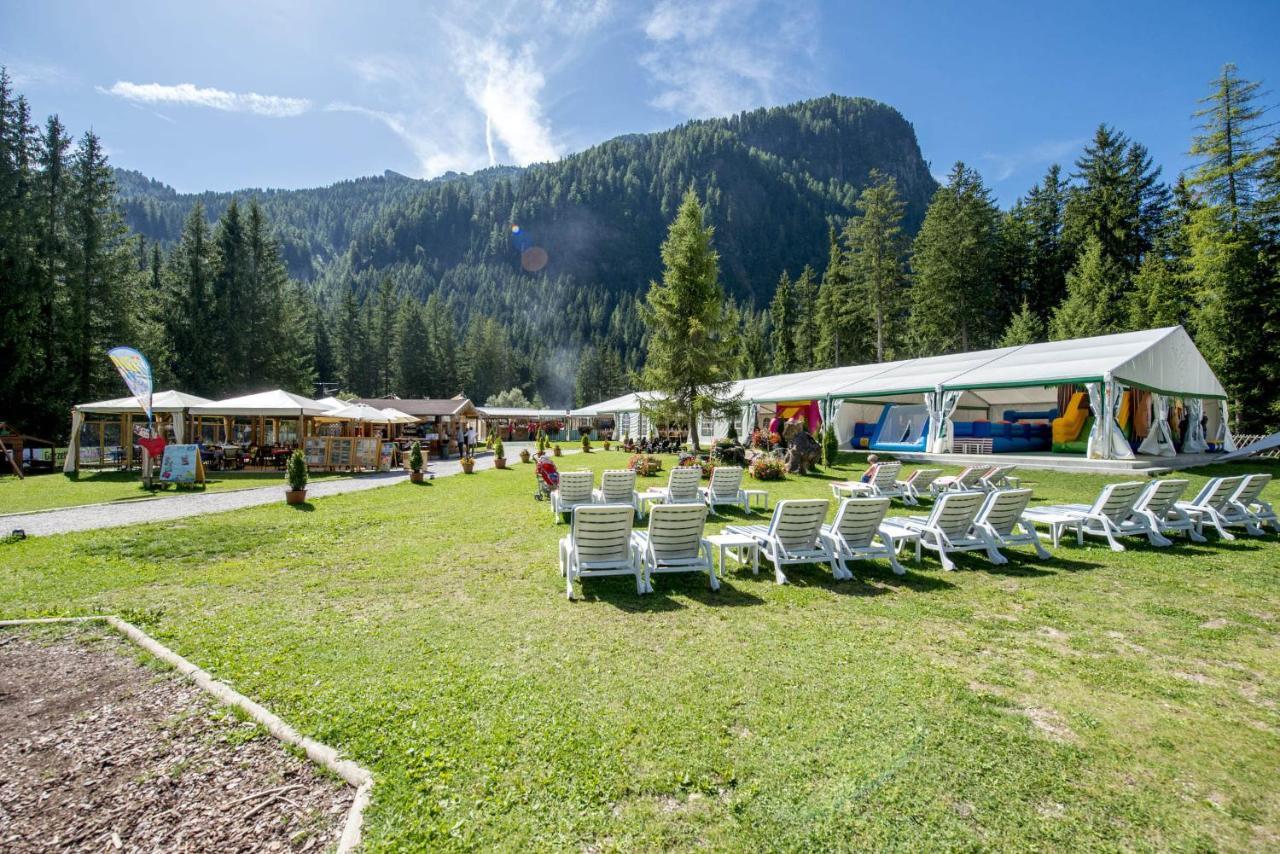 Hotel Dolomiti Schloss Каназей Екстериор снимка
